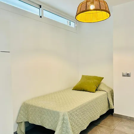 Stylish Sea-view Apartment