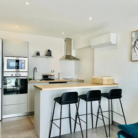 Daire Stylish Sea-view *