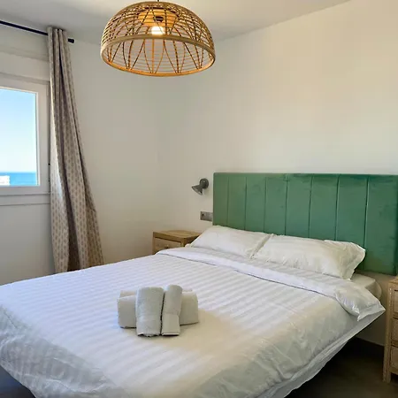 Apartment Stylish Sea-view